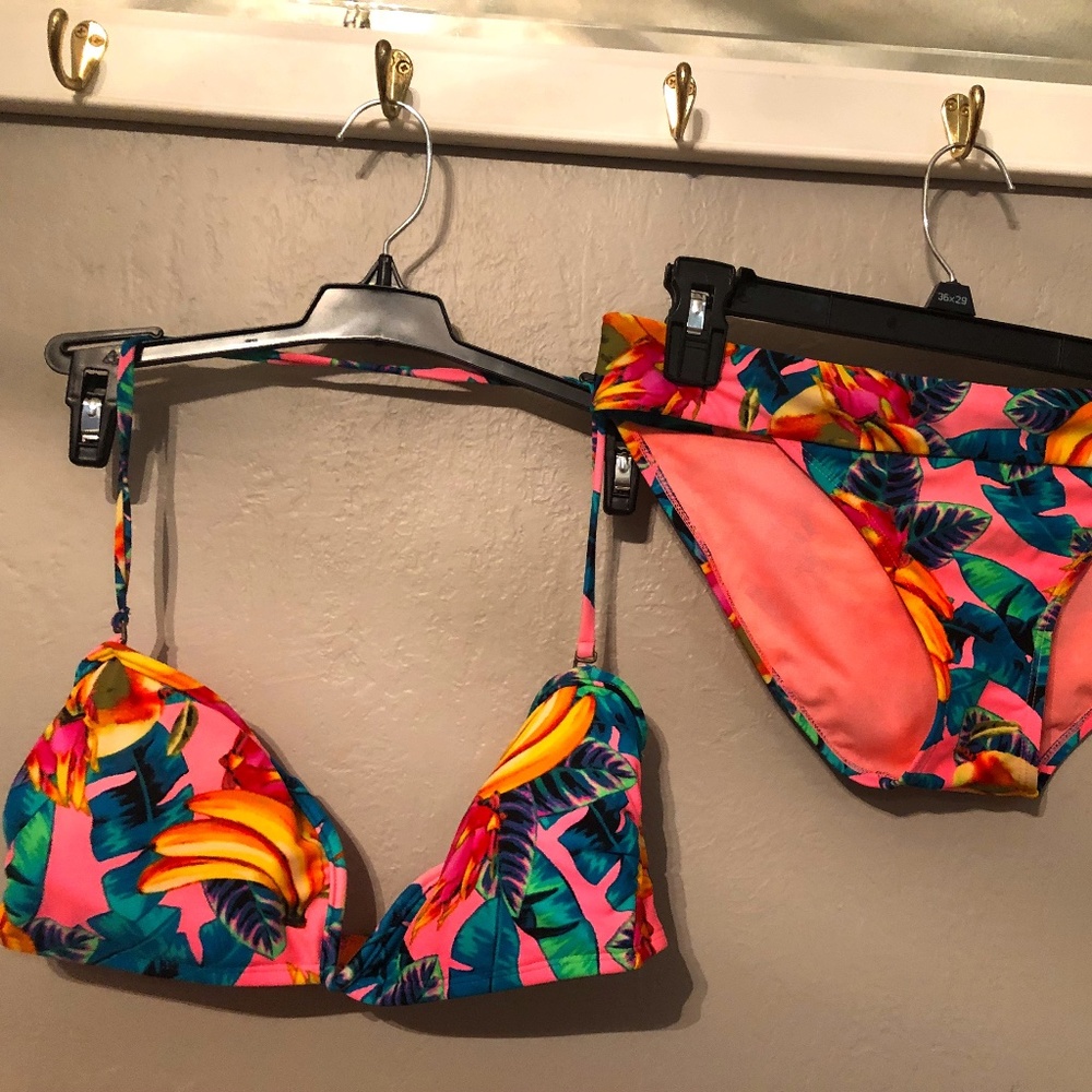 GB Pink Foral Bikini Size L